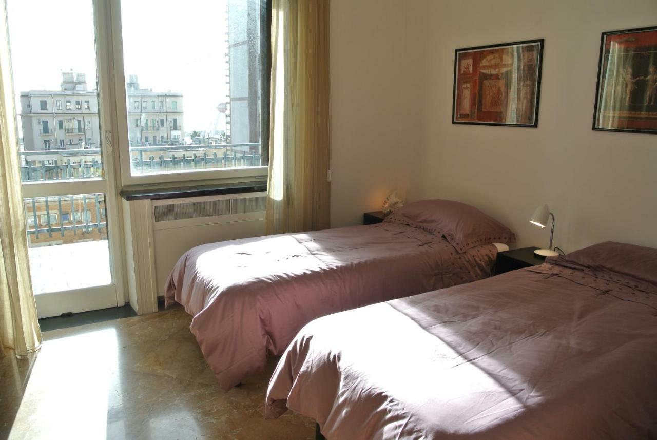 Appartamento Casa di Linda Salerno Esterno foto
