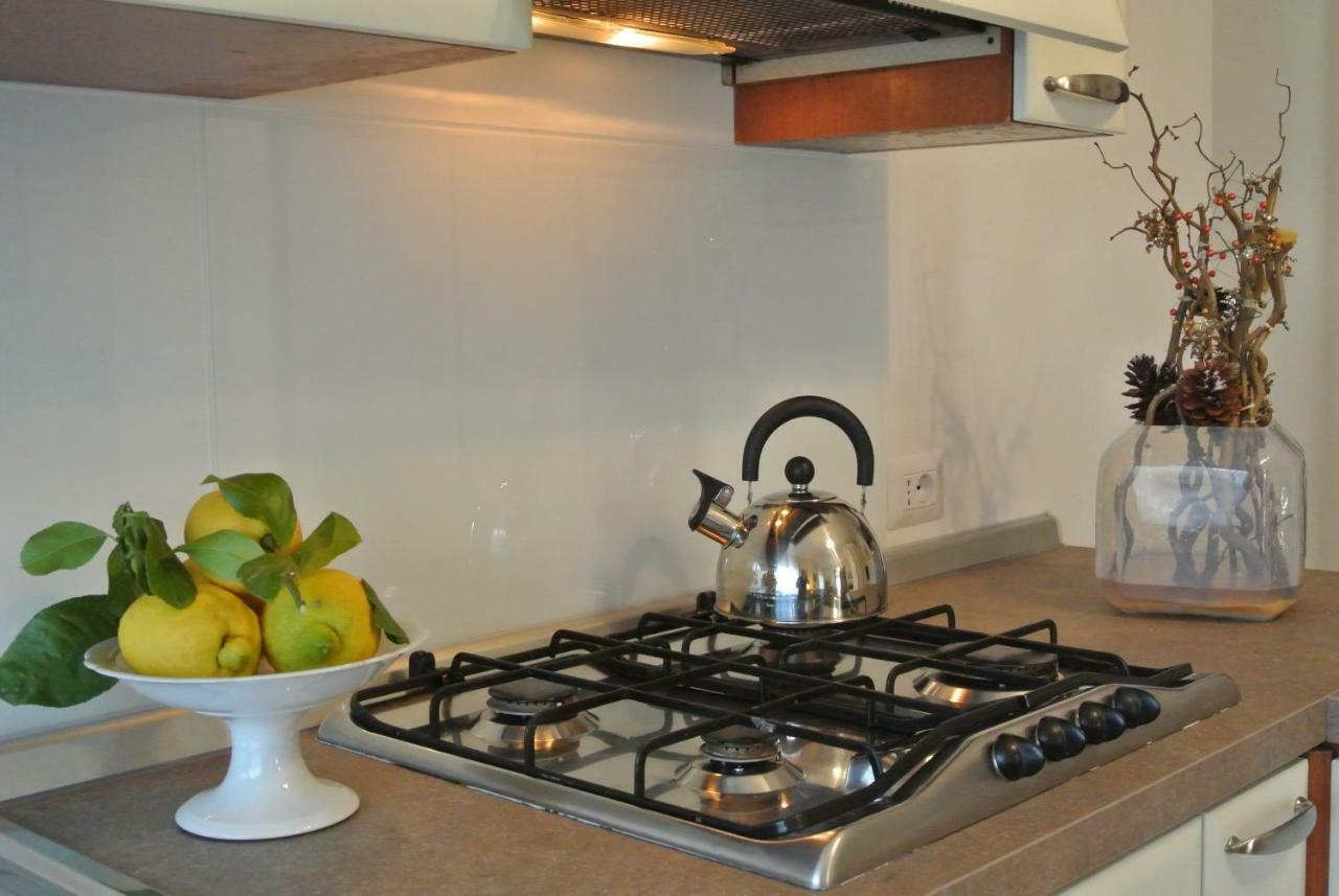 Appartamento Casa di Linda Salerno Esterno foto
